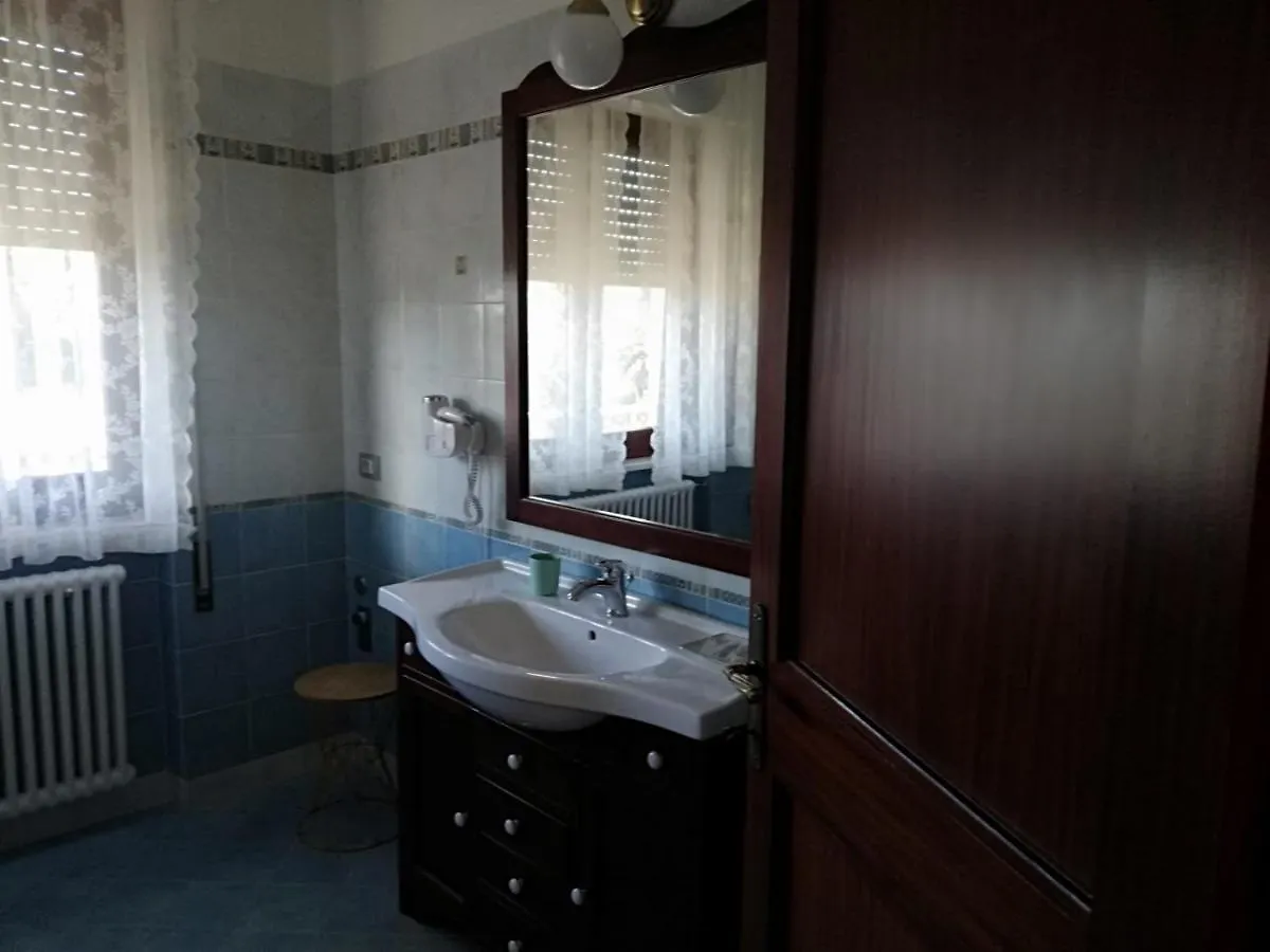 B&B Tra Mare E Marmo Marina Di Carrara Italy