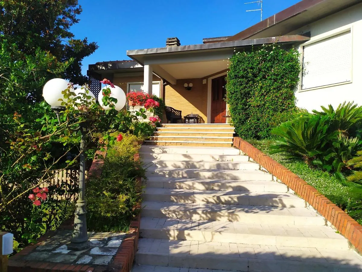 Bed & Breakfast B&B Tra Mare E Marmo Marina Di Carrara