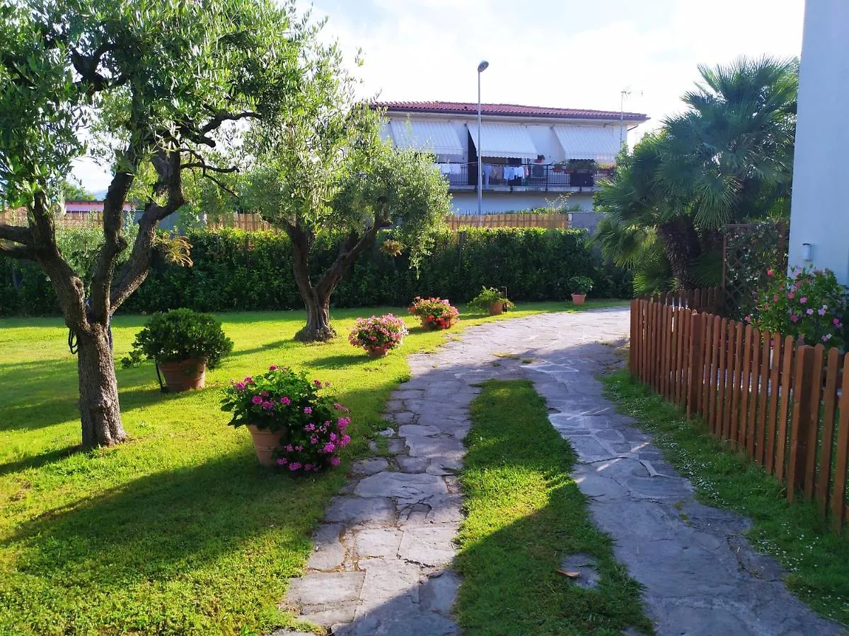 B&B Tra Mare E Marmo Marina Di Carrara