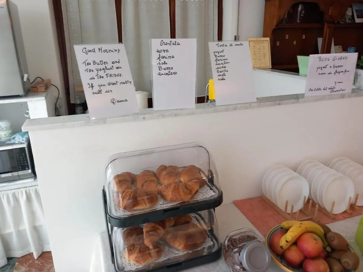 Bed & Breakfast B&B Tra Mare E Marmo Marina Di Carrara